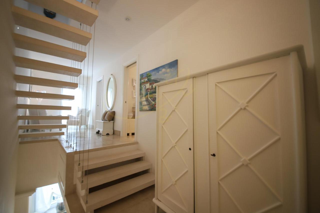 모노폴리 Td Dimora Arcadia With Breathtaking Sea View 아파트 외부 사진